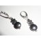 Boucles d'oreilles en pierres d'hématites forme fleur sur dormeuses en argent 925