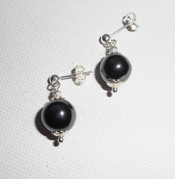 Boucles d'oreilles en pierres d'hématites 10mm sur argent 925