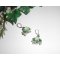 Boucles d'oreilles originales fleurettes anis avec perles en cristal vert