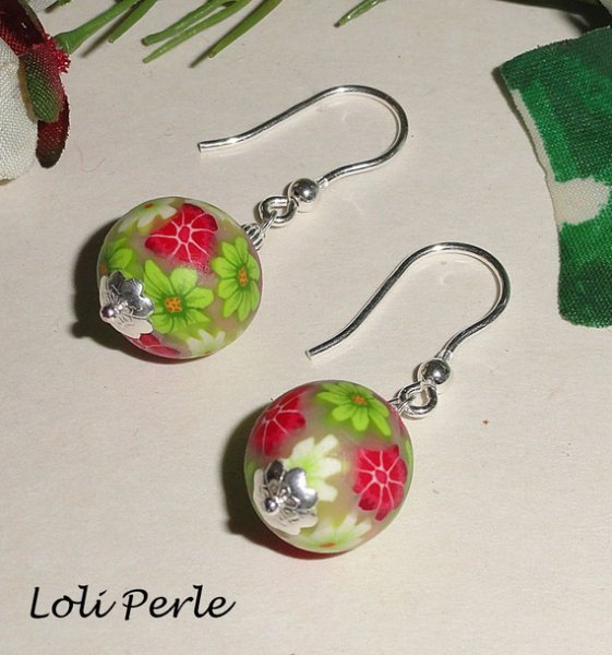 Boucles d'oreilles perles d'argile fleurie  en argent 925