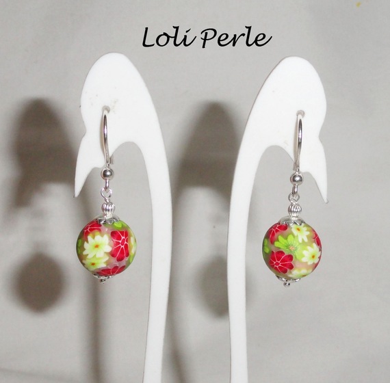 Boucles d'oreilles perles d'argile fleurie  en argent 925