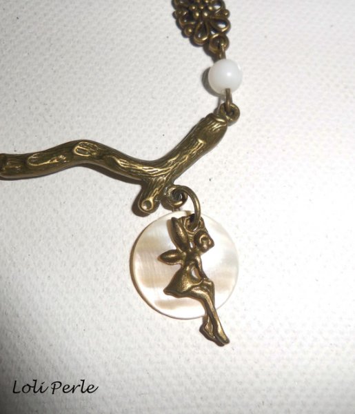 Bracelet/chaine de cheville avec nacre et fée en métal bronze