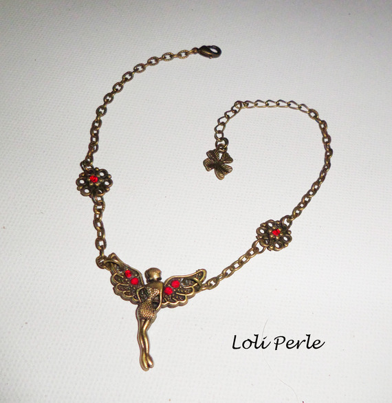 Bracelet/chaine de cheville originale avec fée et cristal rouge sur chaine bronze