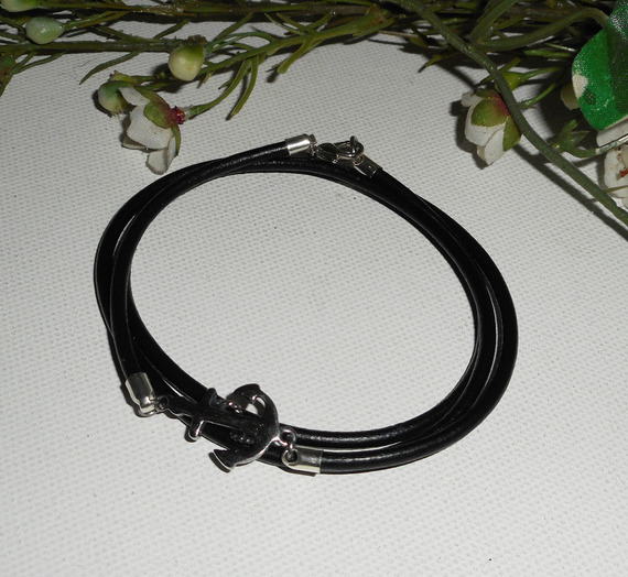 Bracelet cuir double rangs avec  ancre en acier inoxydable