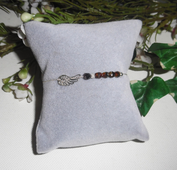 Bracelet original aile et perles en cristal marron sur chaine fine en argent 925