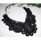 Collier original grand ras de cou fleurs en dentelle noire avec cristal de Swarovski