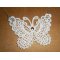 Collier papillon blanc en fine broderie sur chaine argent