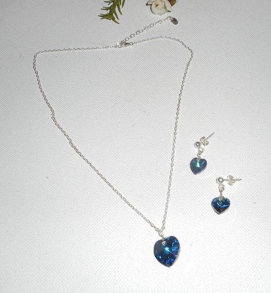 Parure Pendentif coeur bleu en cristal de Swarovski sur chaine argent 925