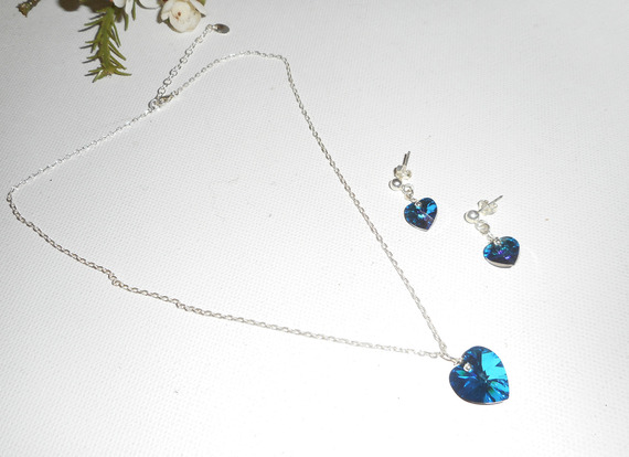 Parure Pendentif coeur bleu en cristal de Swarovski sur chaine argent 925