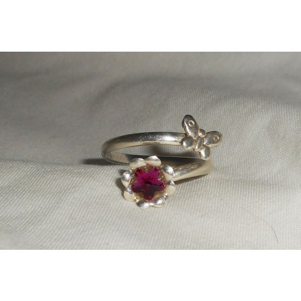 Bague originale en argent 925 avec fleur cristal et papillon