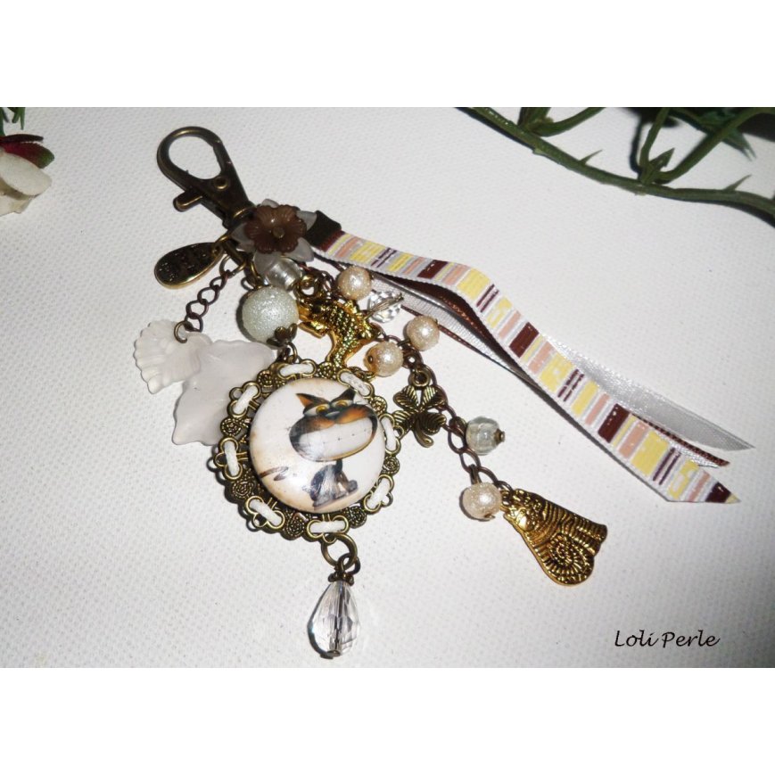 Bijoux de sac/porte clefs chat humour  avec perles en verre marron,cristal et rubans