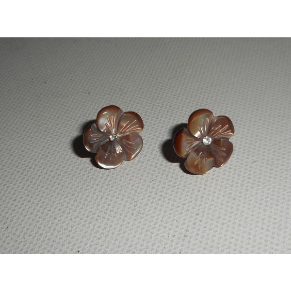 Boucles d'oreilles argent 925 avec fleur de nacre marron