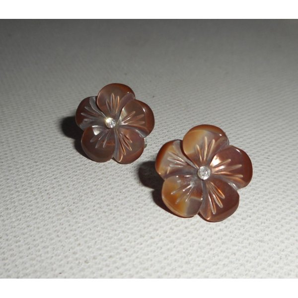 Boucles d'oreilles argent 925 avec fleur de nacre marron