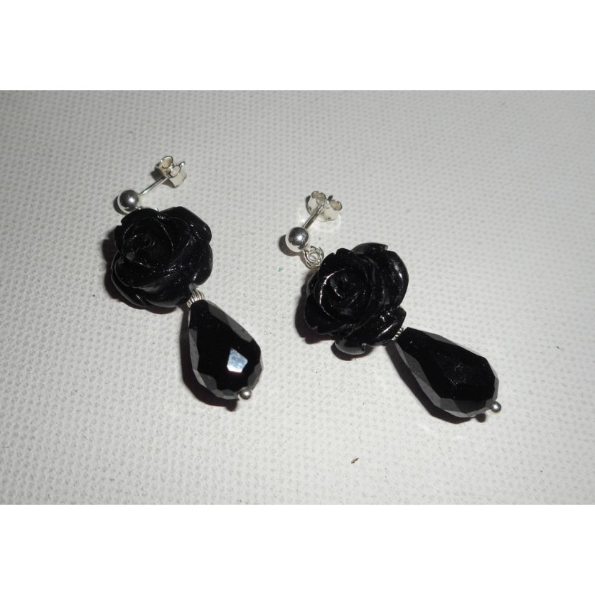 Boucles d'oreilles argent 925 avec roses noires et gouttes en cristal de bohème