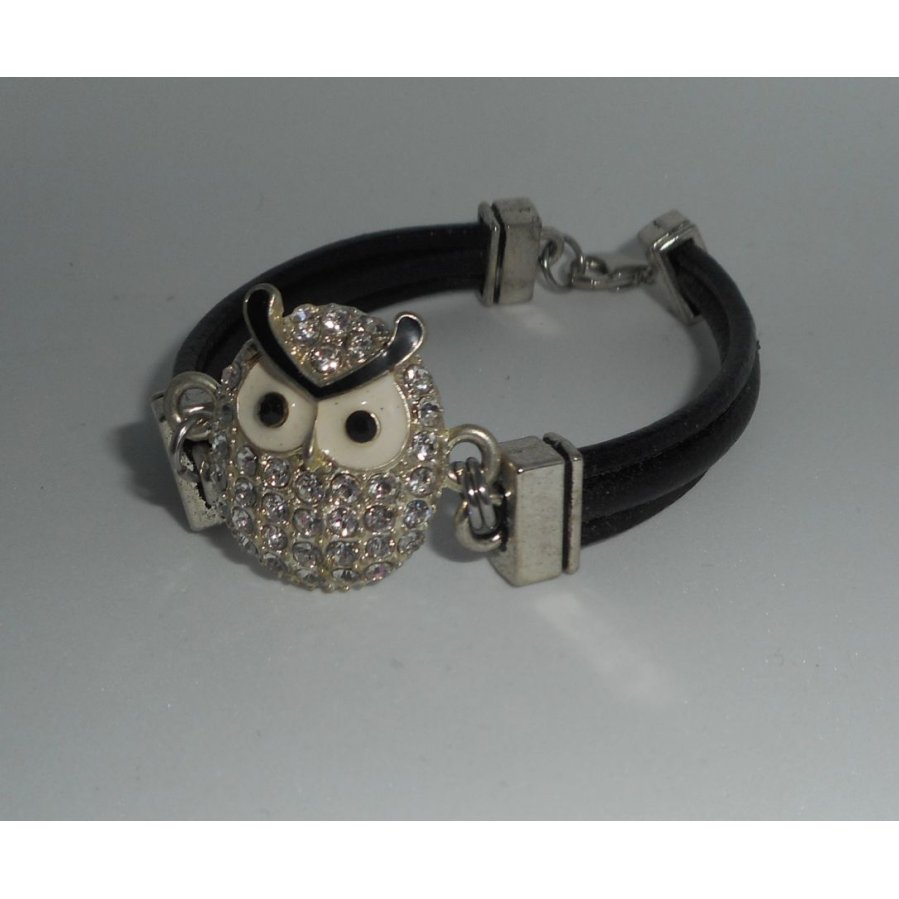 Bracelet cuir multi-rangs avec chouette en strass