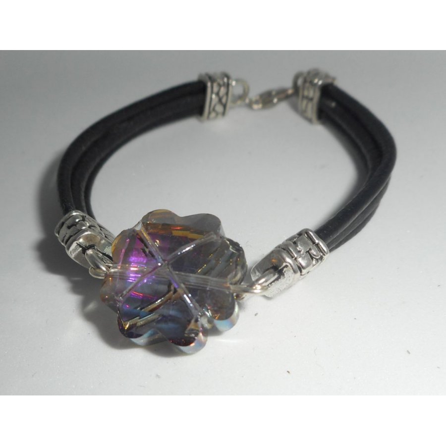 Bracelet cuir noir  multi-rangs avec trèfle en cristal