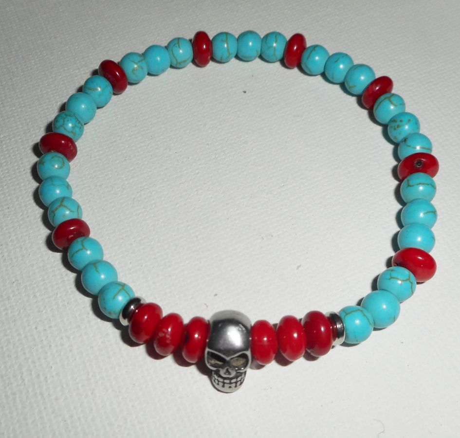 Bracelet en gorgone et turquoise avec tête de mort en acier inoxydable