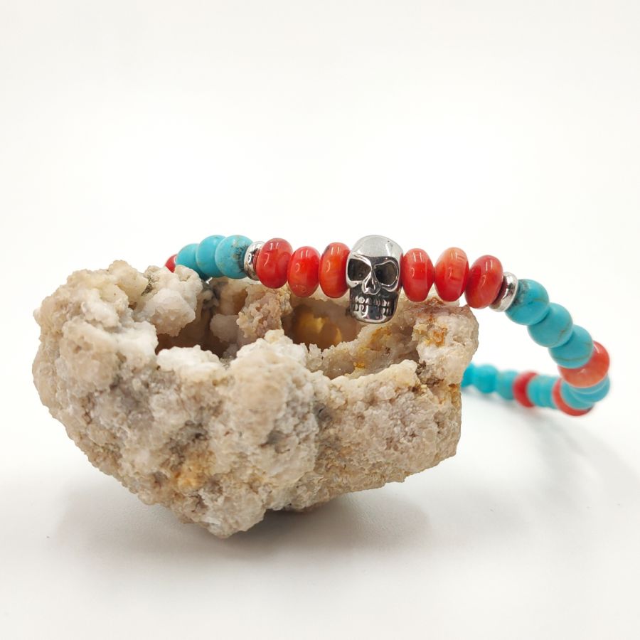 Bracelet en gorgone et turquoise avec tête de mort en acier inoxydable