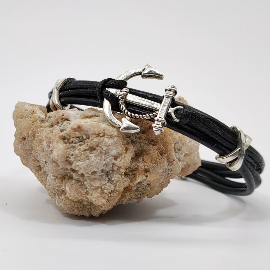 Bracelet homme cuir noir multi-rangs avec ancre en métal argent