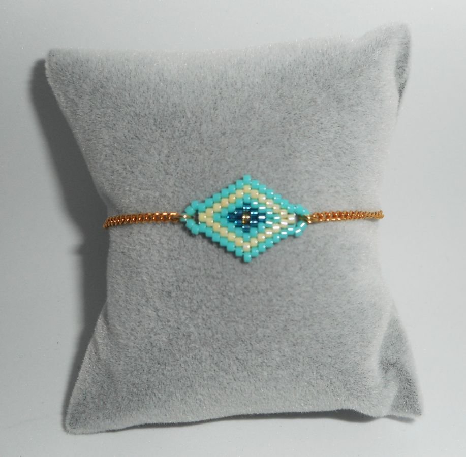 Bracelet losange tissé en perles de miuki turquoise sur chaine plaqué or 