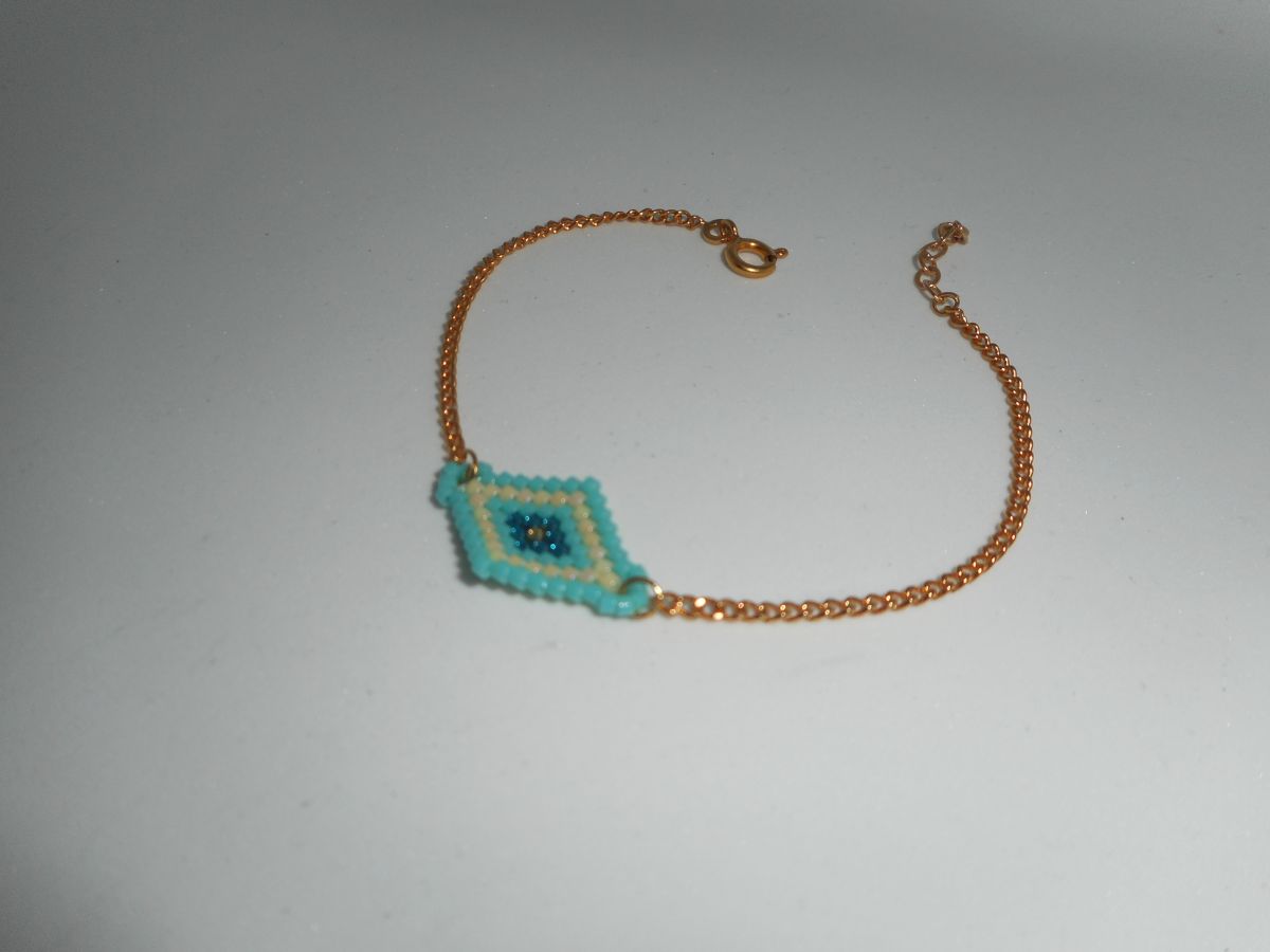 Bracelet losange tissé en perles de miuki turquoise sur chaine plaqué or 