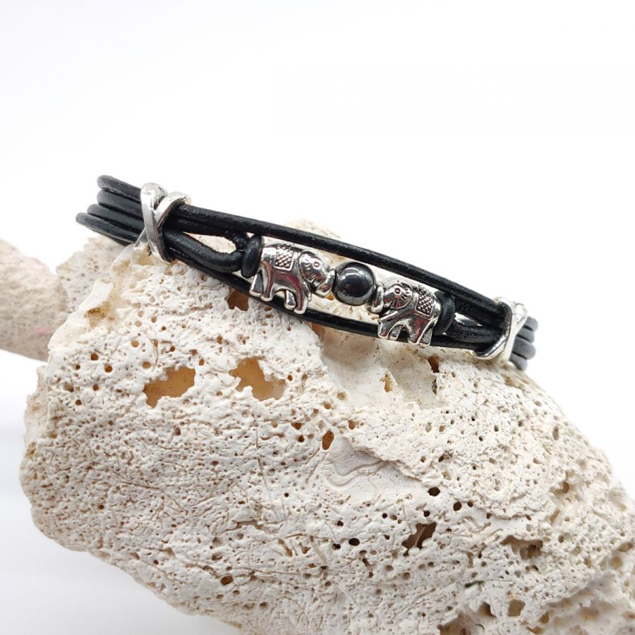 Bracelet éléphants avec pierre sur cordons en cuir noir 