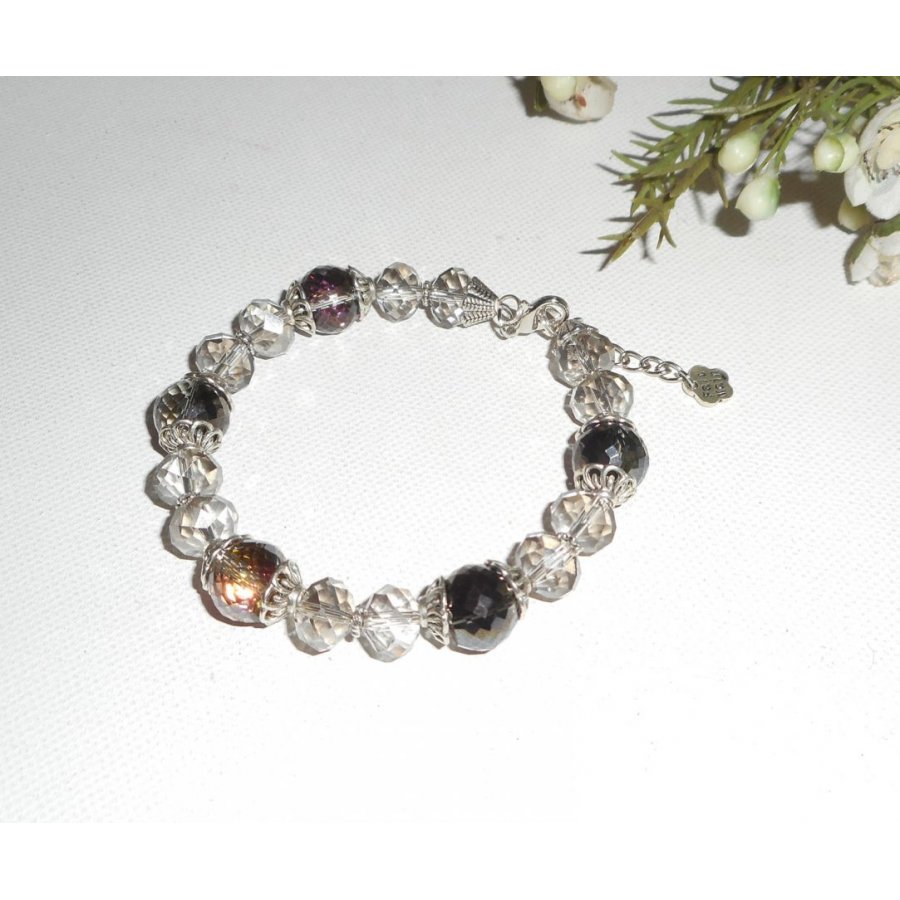 Bracelet en perles de cristal gris