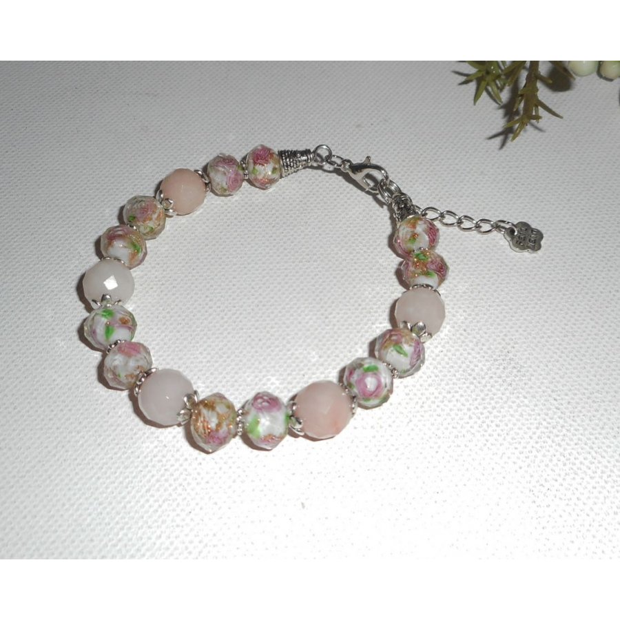 Bracelet en perles de Murano fleuri rose avec pierres de tourmaline