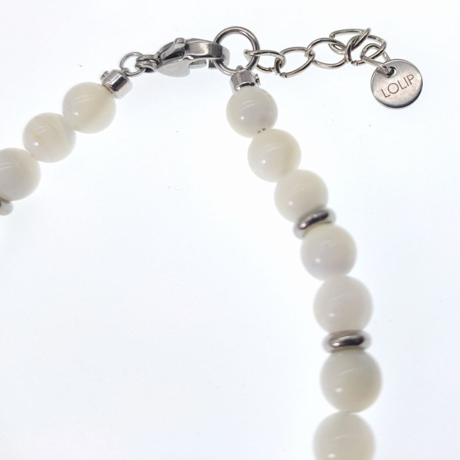 Bracelet en perles de nacre blanche et acier inox