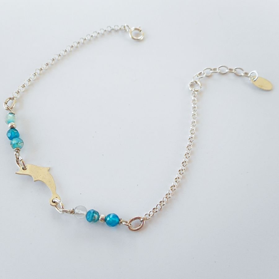 Bracelet petites pierres en agates bleues avec dauphin sur chaine argent 925