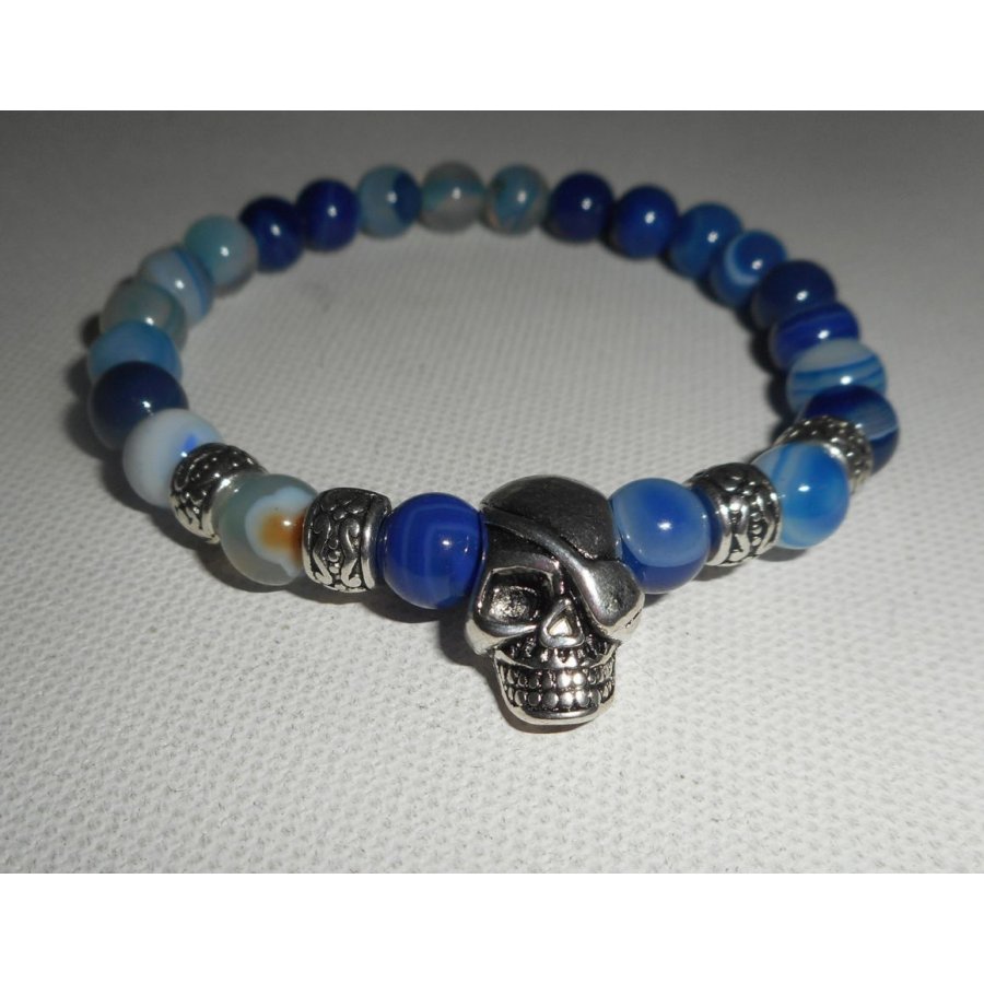Bracelet en pierres d'agates bleues et tête de mort en argent