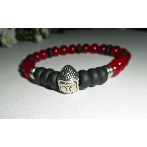 Bracelet en pierres de jade rouge et argile noir avec bouddha argent