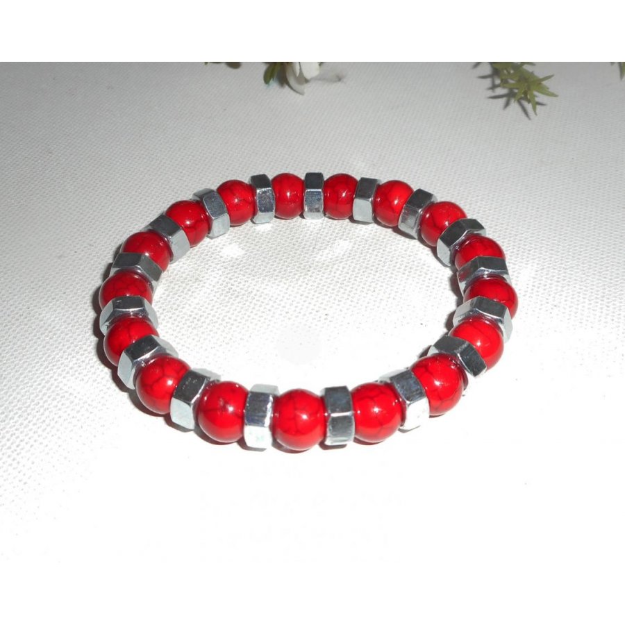 Bracelet en pierres rouges avec boulons en acier inoxydable