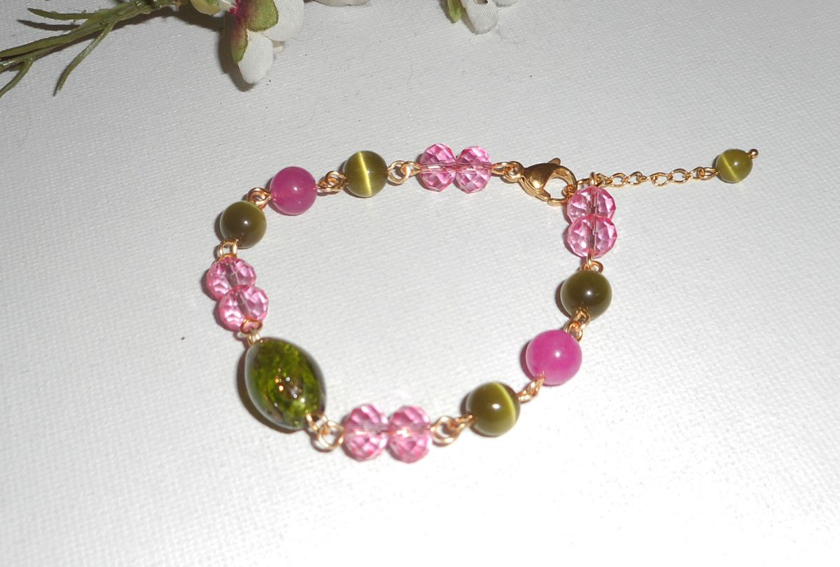 Bracelet en Verre de Murano et cristal rose et vert sur chaine en acier or