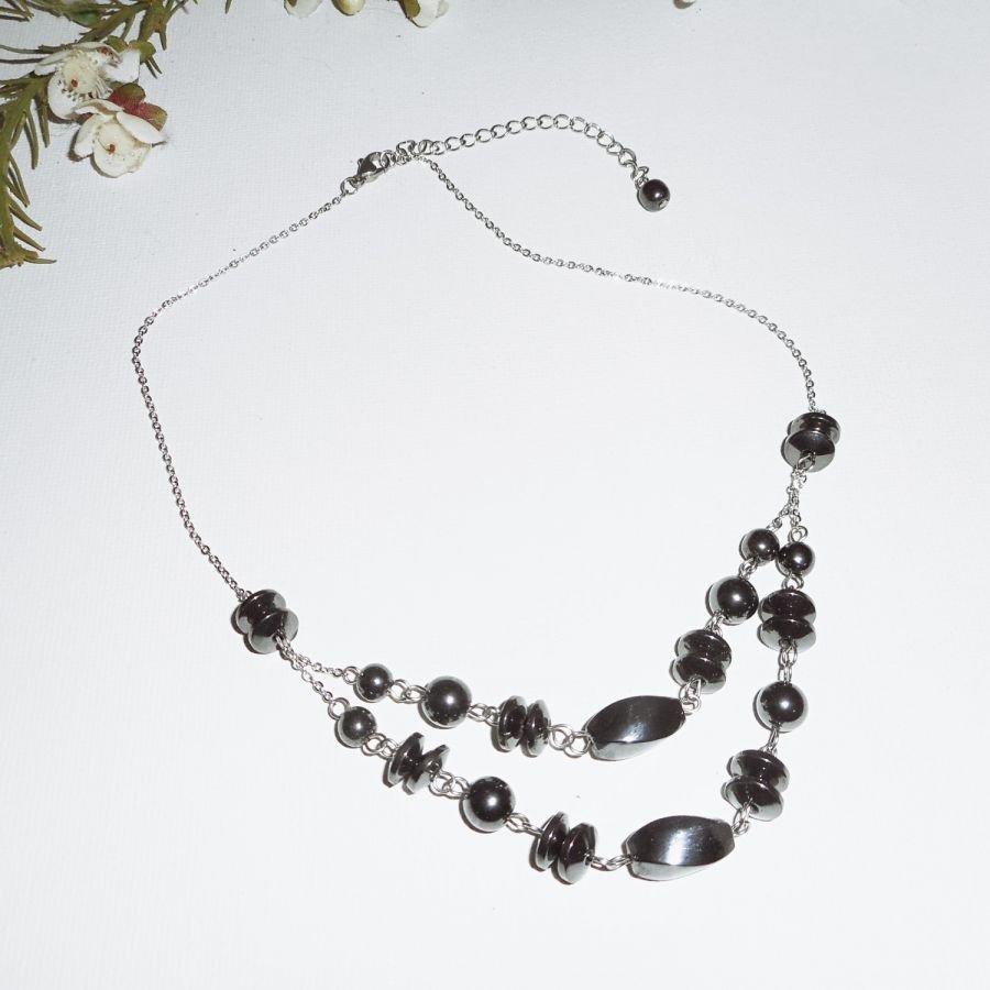 Parure Collier en pierres d'hématite sur chaine en acier inoxydable