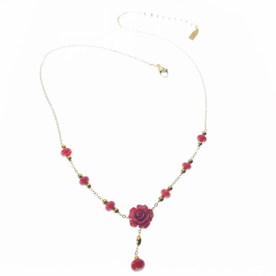 Collier rose rouge en gorgone