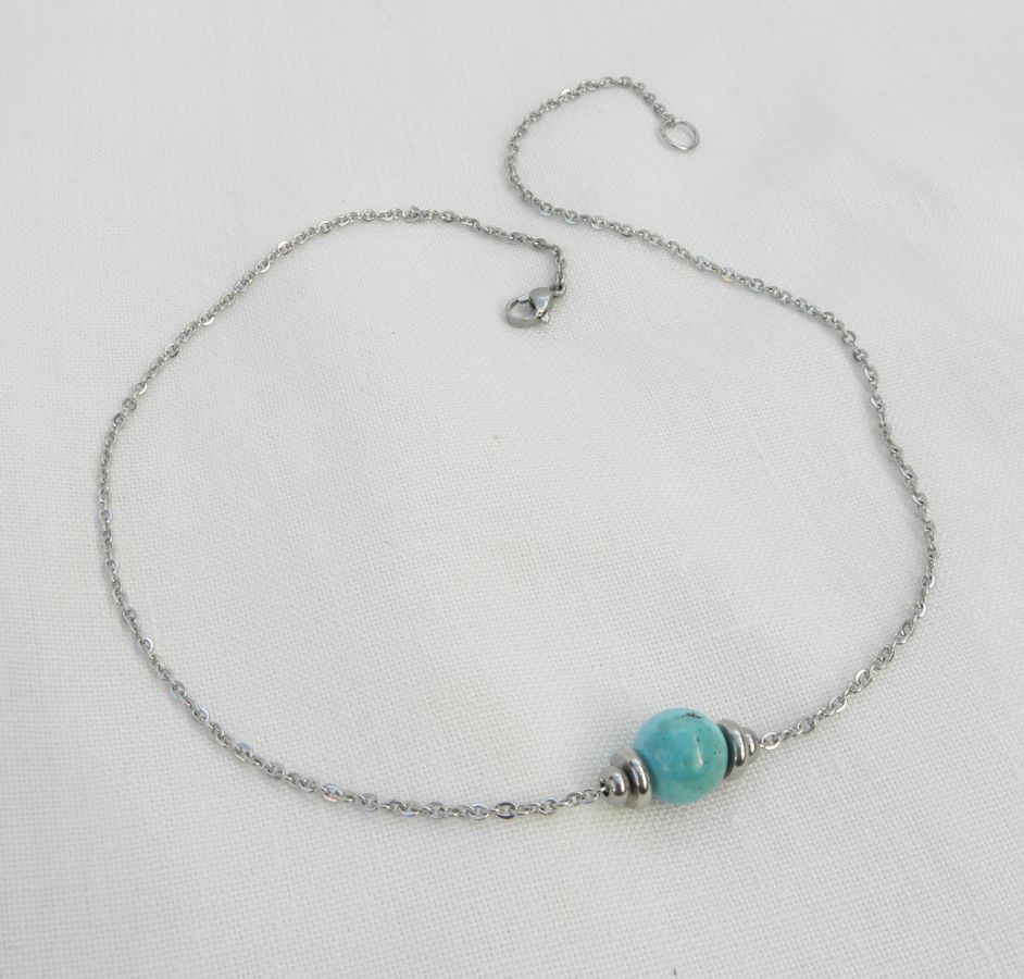 Collier solitaire avec pierre en amazonite bleu et perles en acier inoxydable