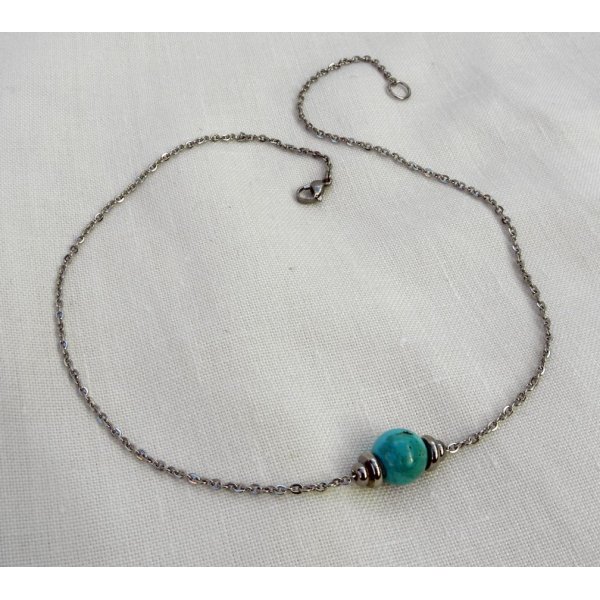 Collier solitaire avec pierre en amazonite bleu et perles en acier inoxydable