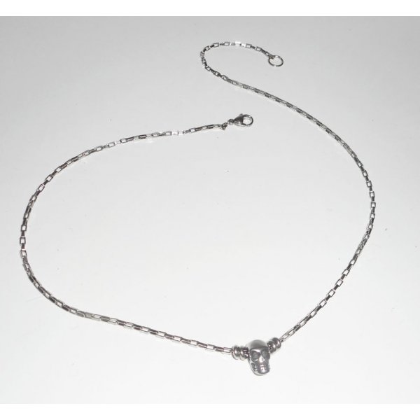 Collier tête de mort sur chaine en acier inoxydable