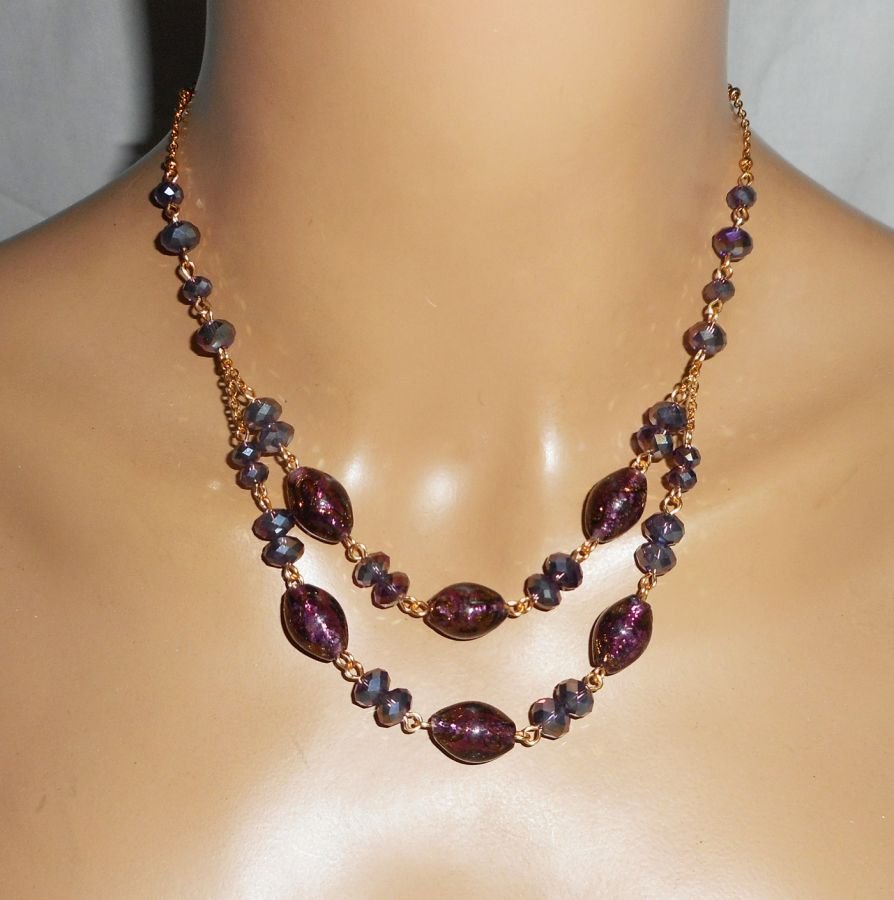 Collier en Verre de Murano et cristal violet sur chaine en acier or