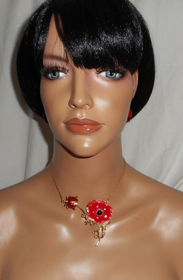 Parure Collier coquelicot et coccinelle en émail rouge sur chaine en acier doré