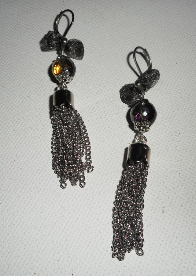 Parure Collier en pierres d'astrophilite avec perles en cristal et pompon en métal argent