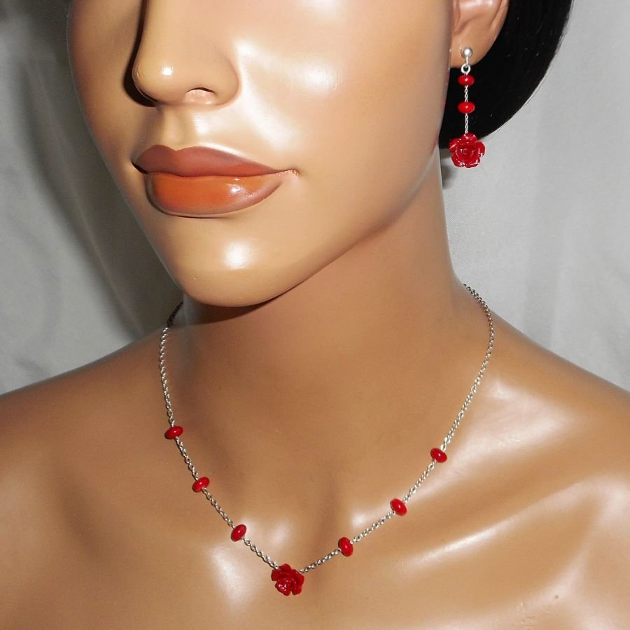 Parure Collier rose rouge et gorgone sur chaine argent