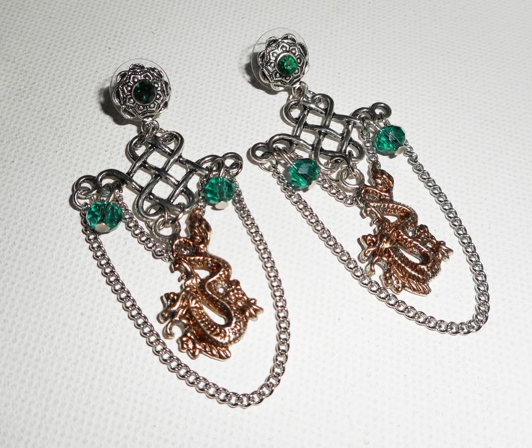 Parure originale double dragons en métal peint avec cristal de bohème vert
