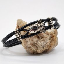 Bracelet homme cuir noir multi-rangs avec poisson en métal argent